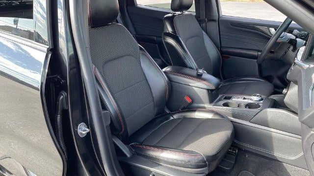 2024 Ford Escape ST-Line Select