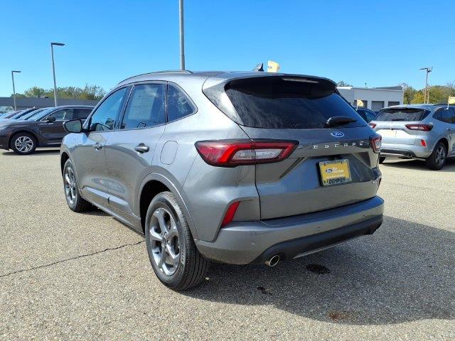 2024 Ford Escape - $26,940