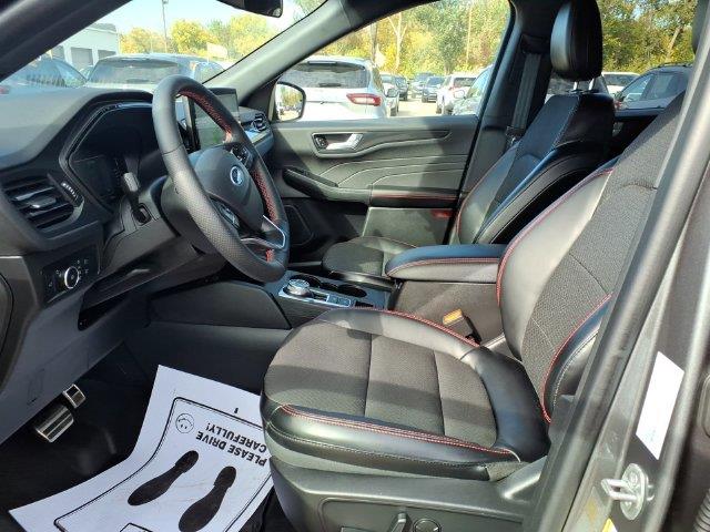 2024 Ford Escape - $26,940