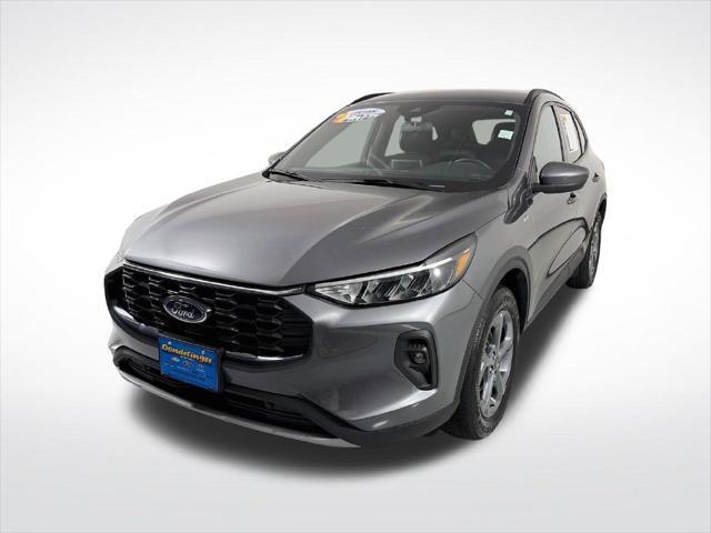 2025 Ford Escape - $24,990