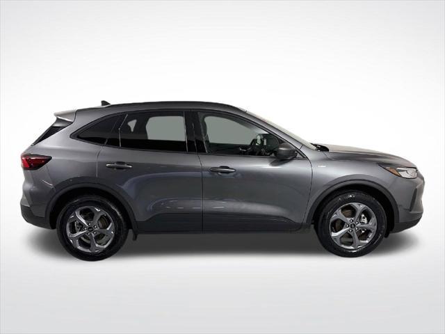 2025 Ford Escape - $24,990