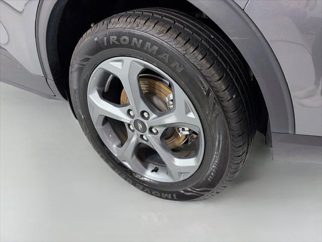 2025 Ford Escape - $24,990