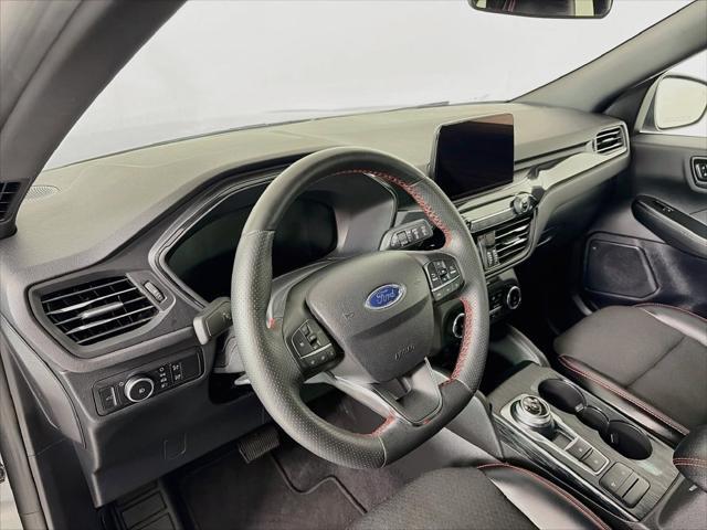 2025 Ford Escape - $24,990