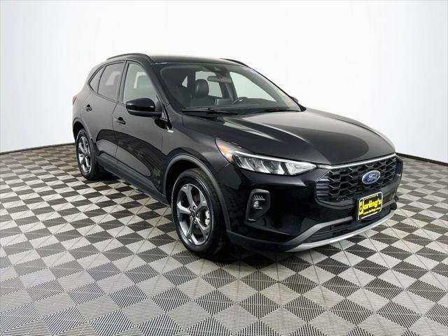 2025 Ford Escape - $26,499