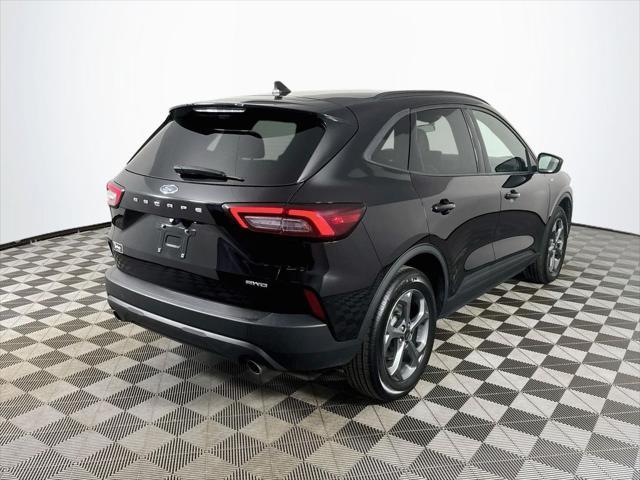 2025 Ford Escape - $26,499