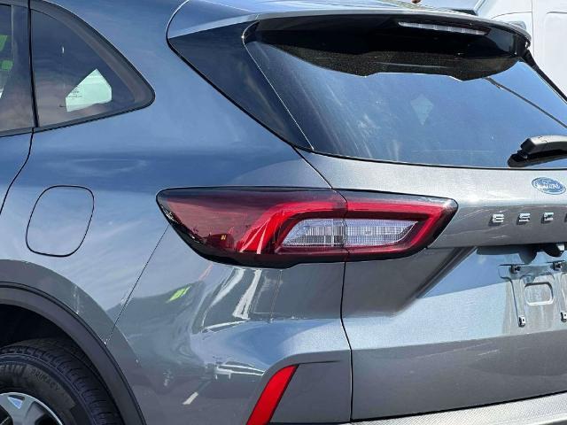 2025 Ford Escape - $23,098