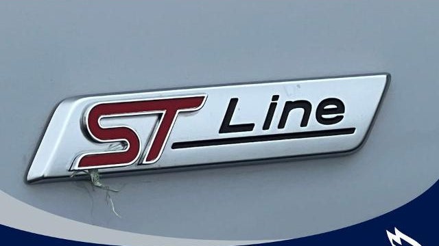 2025 Ford Escape ST-Line Select
