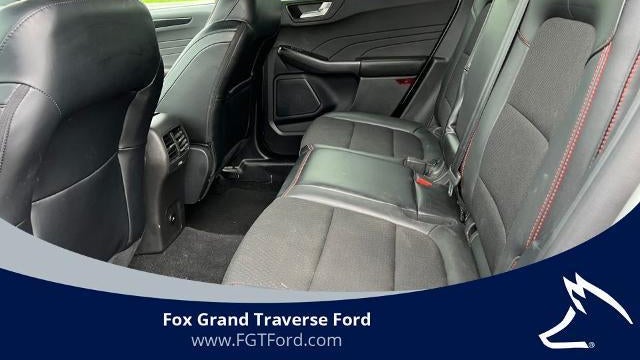 2025 Ford Escape ST-Line Select