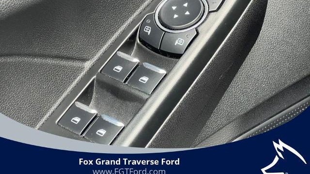 2025 Ford Escape ST-Line Select