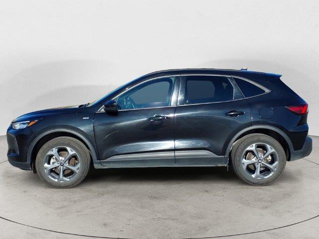 2025 Ford Escape - $26,988