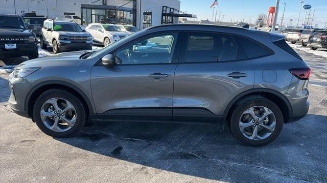 2025 Ford Escape ST-Line Select