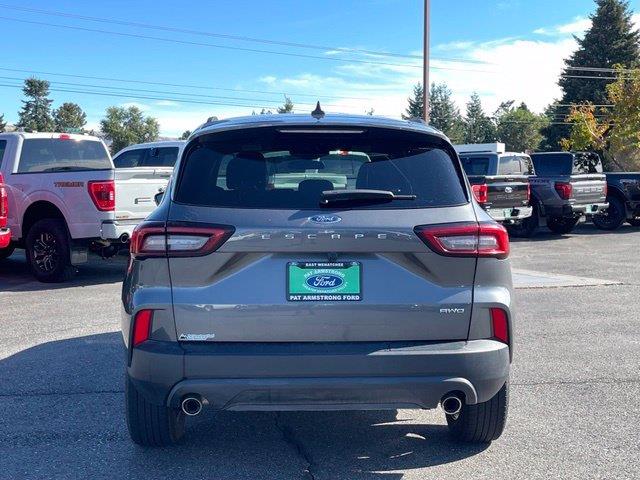 2025 Ford Escape - $24,900