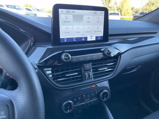 2025 Ford Escape - $24,900