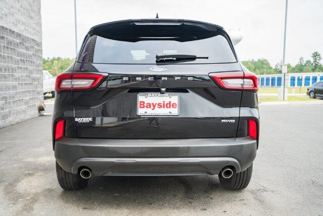2025 Ford Escape - $21,400