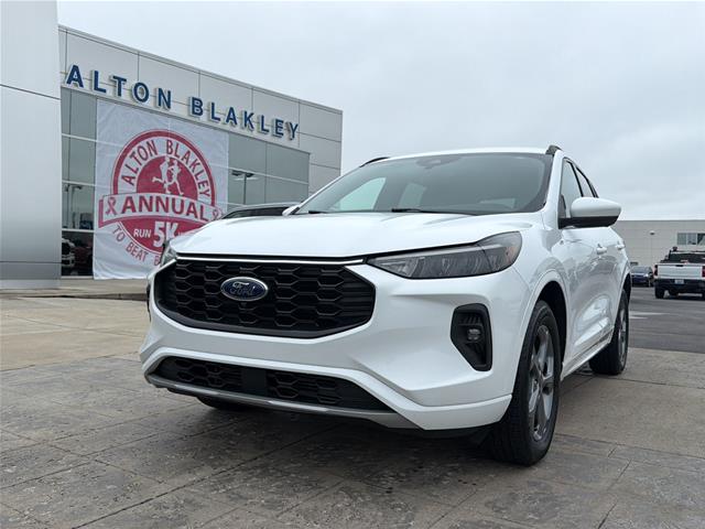 2023 Ford Escape - $21,968