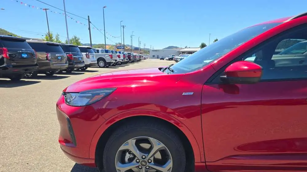 2023 Ford Escape ST-Line Select