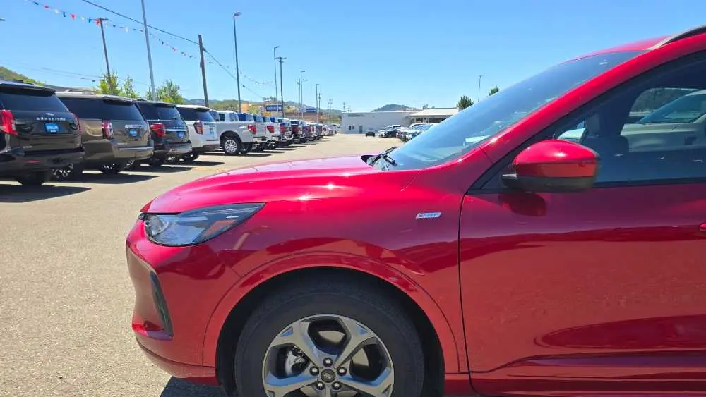 2023 Ford Escape ST-Line Select