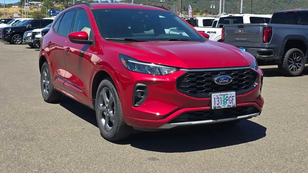 2023 Ford Escape ST-Line Select