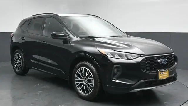Preowned 2024 Ford Escape ST-Line Select for Sale