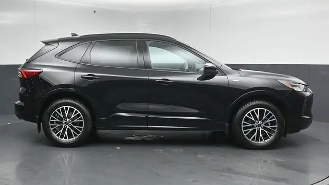 2024 Ford Escape ST-Line Select