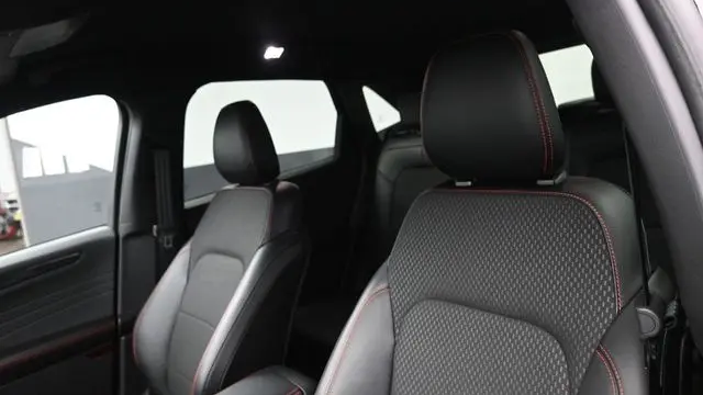 2024 Ford Escape ST-Line Select