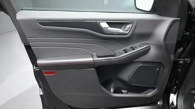 2024 Ford Escape ST-Line Select
