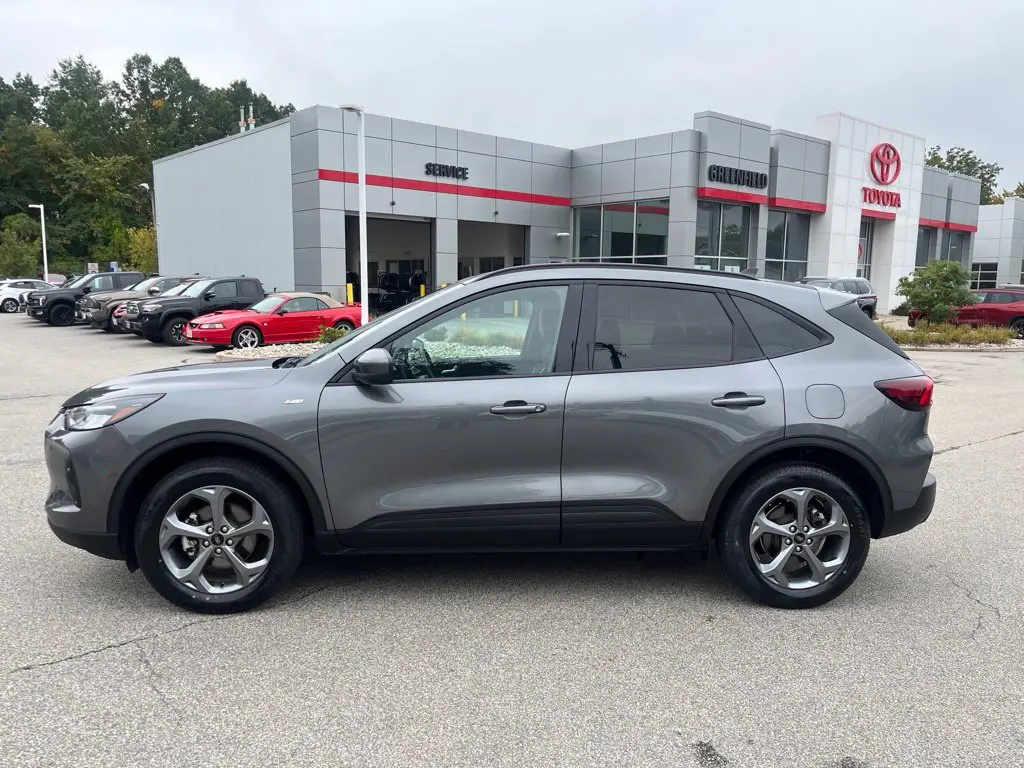 2025 Ford Escape - $24,499