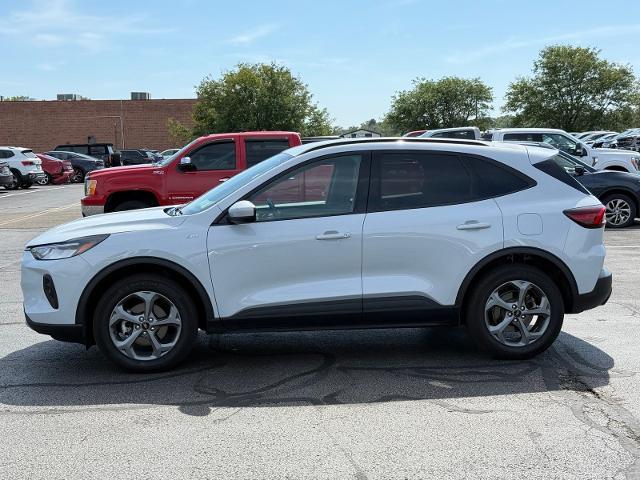 2025 Ford Escape - $24,857