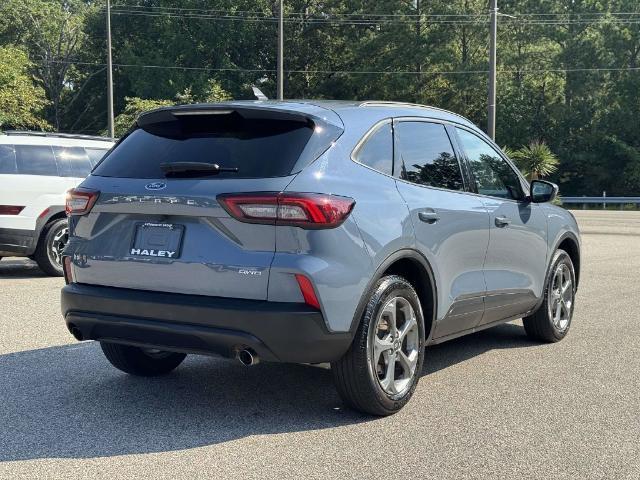 2025 Ford Escape - $21,200