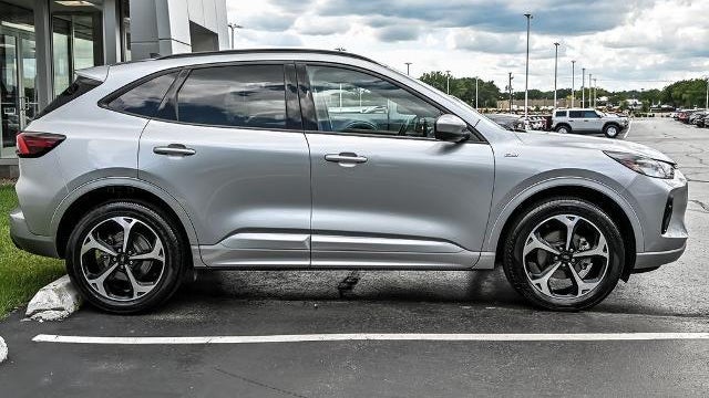 2023 Ford Escape ST-Line Select