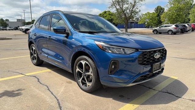 2023 Ford Escape ST-Line Select