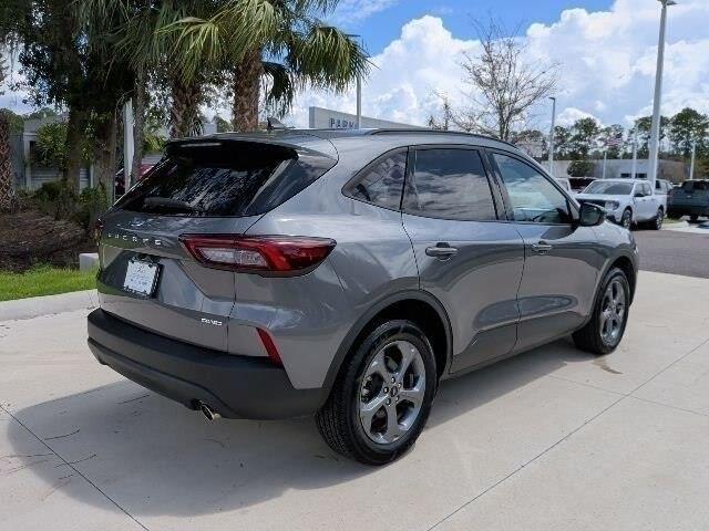 2025 Ford Escape - $22,625