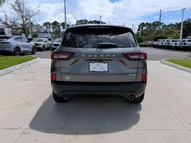 2025 Ford Escape - $22,625