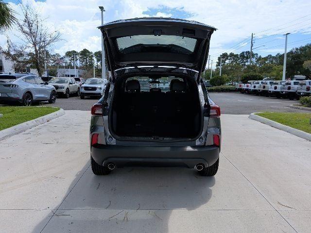 2025 Ford Escape - $22,625