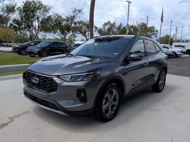 2025 Ford Escape - $22,625