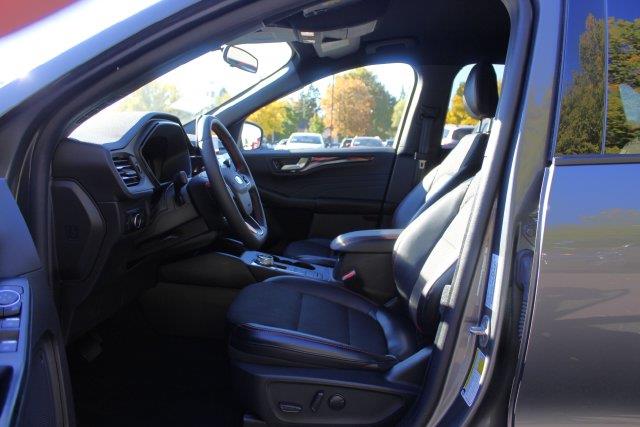 2025 Ford Escape - $24,945