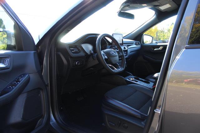 2025 Ford Escape - $24,945