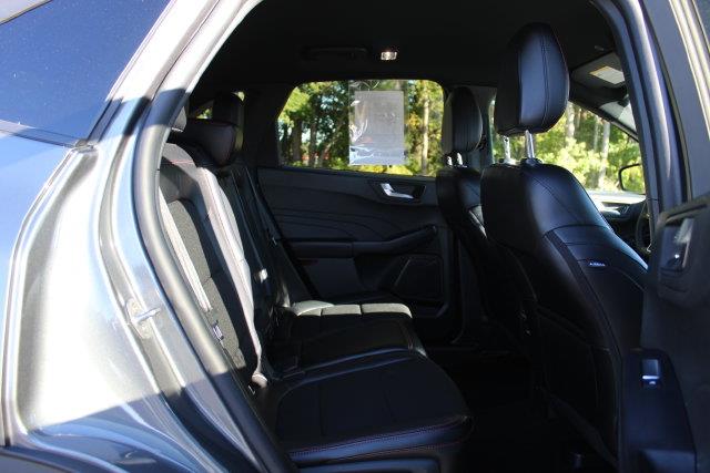 2025 Ford Escape - $24,945