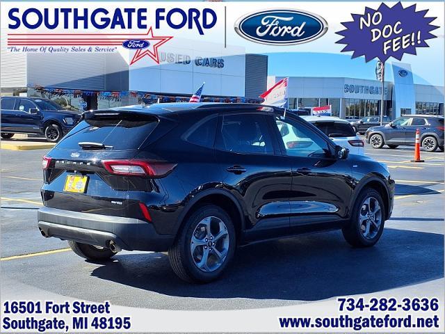 2025 Ford Escape - $25,235