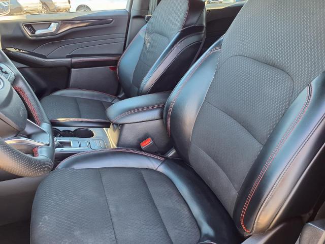 2025 Ford Escape - $25,235
