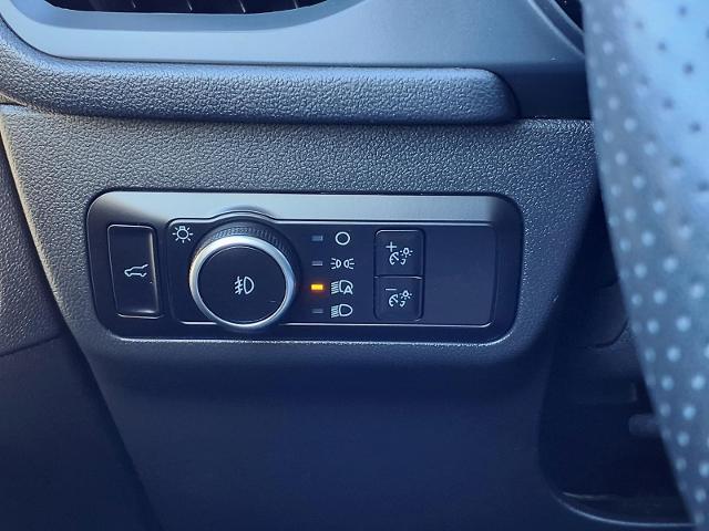 2025 Ford Escape - $25,235