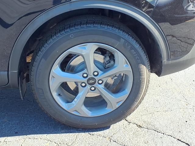 2025 Ford Escape - $25,235