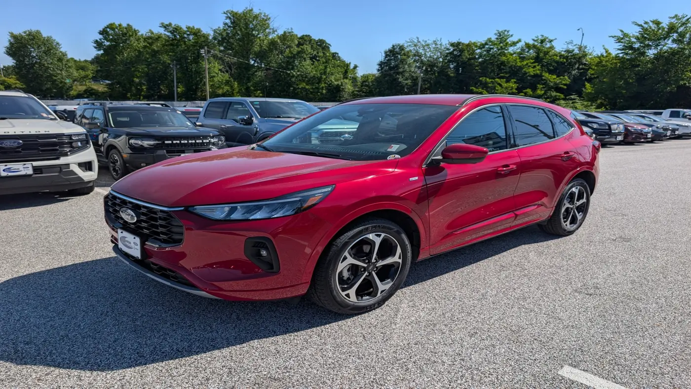 2023 Ford Escape ST-Line Select