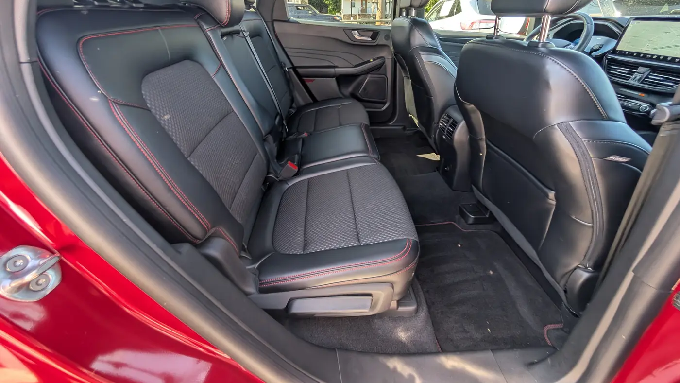 2023 Ford Escape ST-Line Select