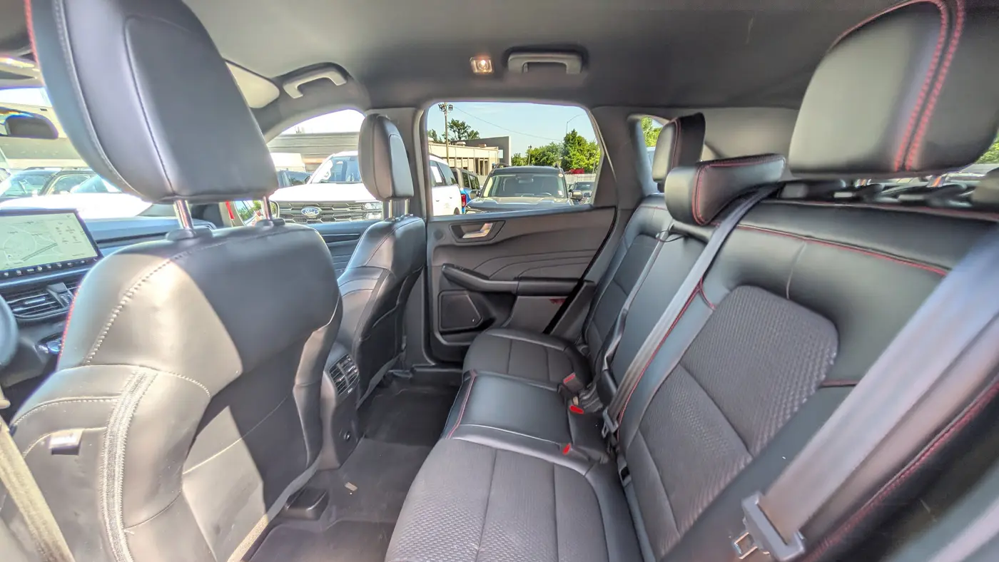 2023 Ford Escape ST-Line Select