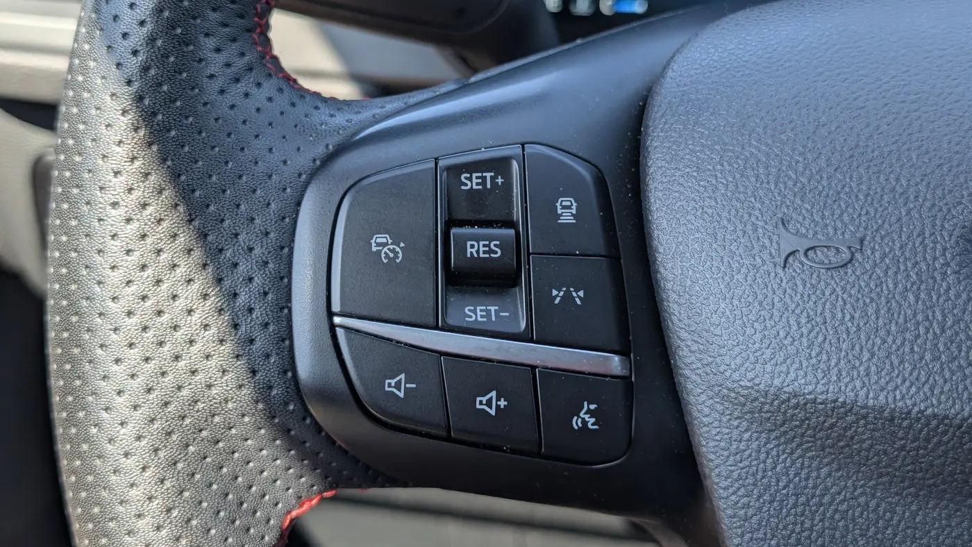 2023 Ford Escape ST-Line Select