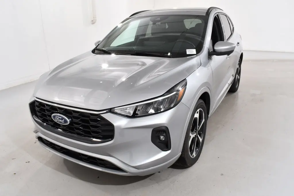 2023 Ford Escape - $25,455