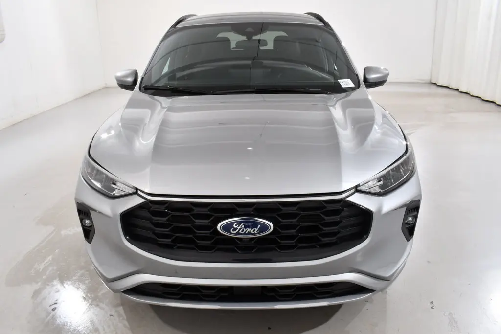 2023 Ford Escape - $25,455