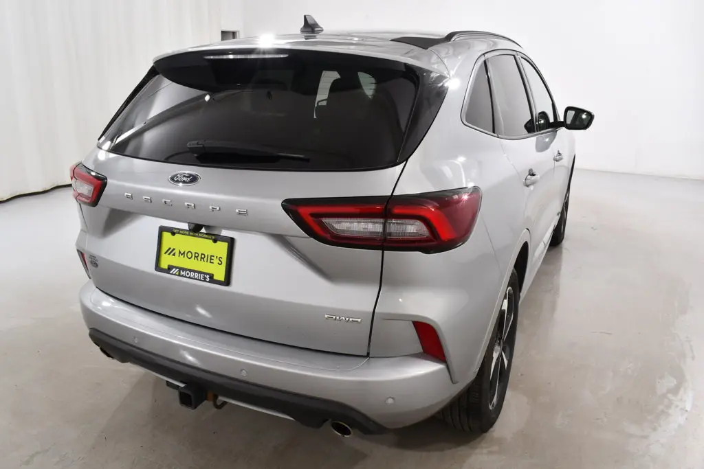 2023 Ford Escape - $25,455