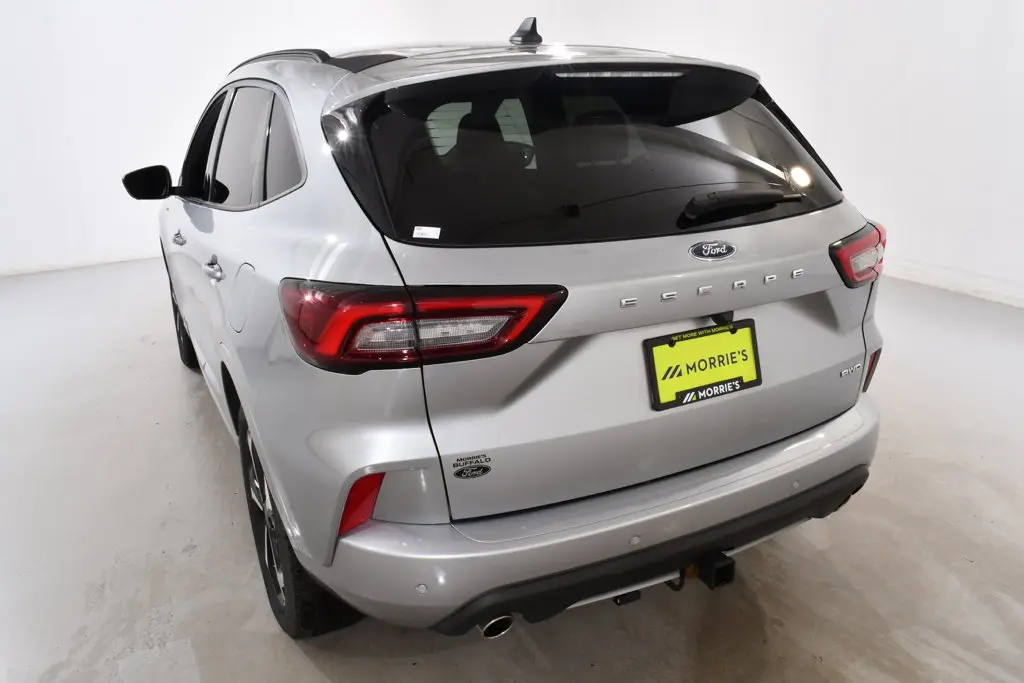2023 Ford Escape - $25,455